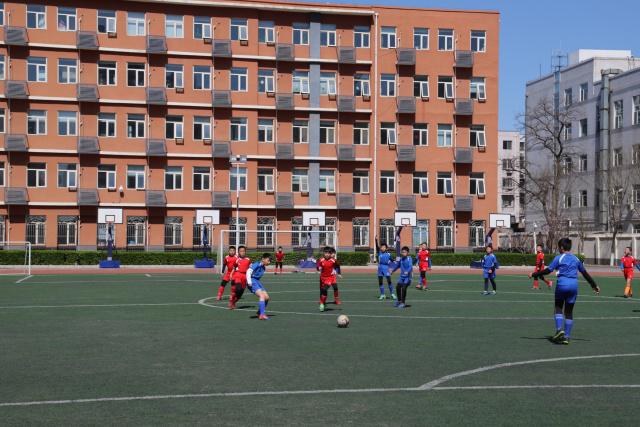 爱德华兹44分森林狼险胜步行者 活塞力克篮网